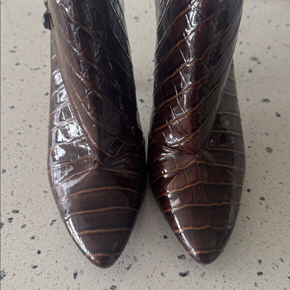 Via Spiga LYDIA Brown Leather Crocodile-Embossed Ankle Boots Pointy Toe Size 7.5 - Picture 10 of 15